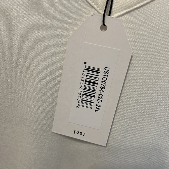 Women’s universal standard V-neck top 2xl - Picture 3 of 3